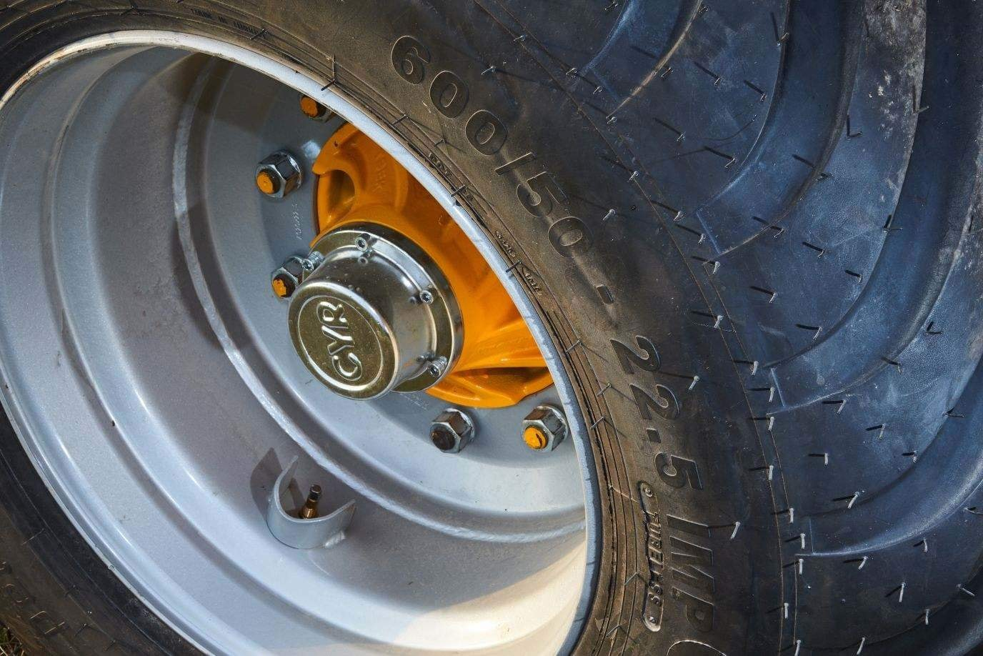 TerraKat Walking Beam Suspension & 710 Flotation Radials